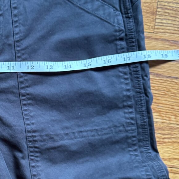 Nili Lotan Tibault Straight-Leg Cargo Pants, Size 4. - Picture 8 of 9